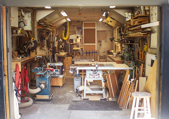 A garage with many different types of tools.
